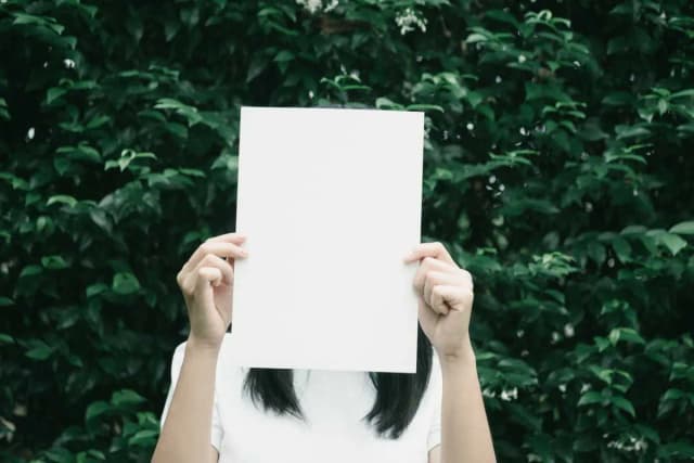 O czym napisać książkę? 10 inspirujących tematów, które zaskoczą O czym napisać książkę? 10 inspirujących tematów, które zaskoczą